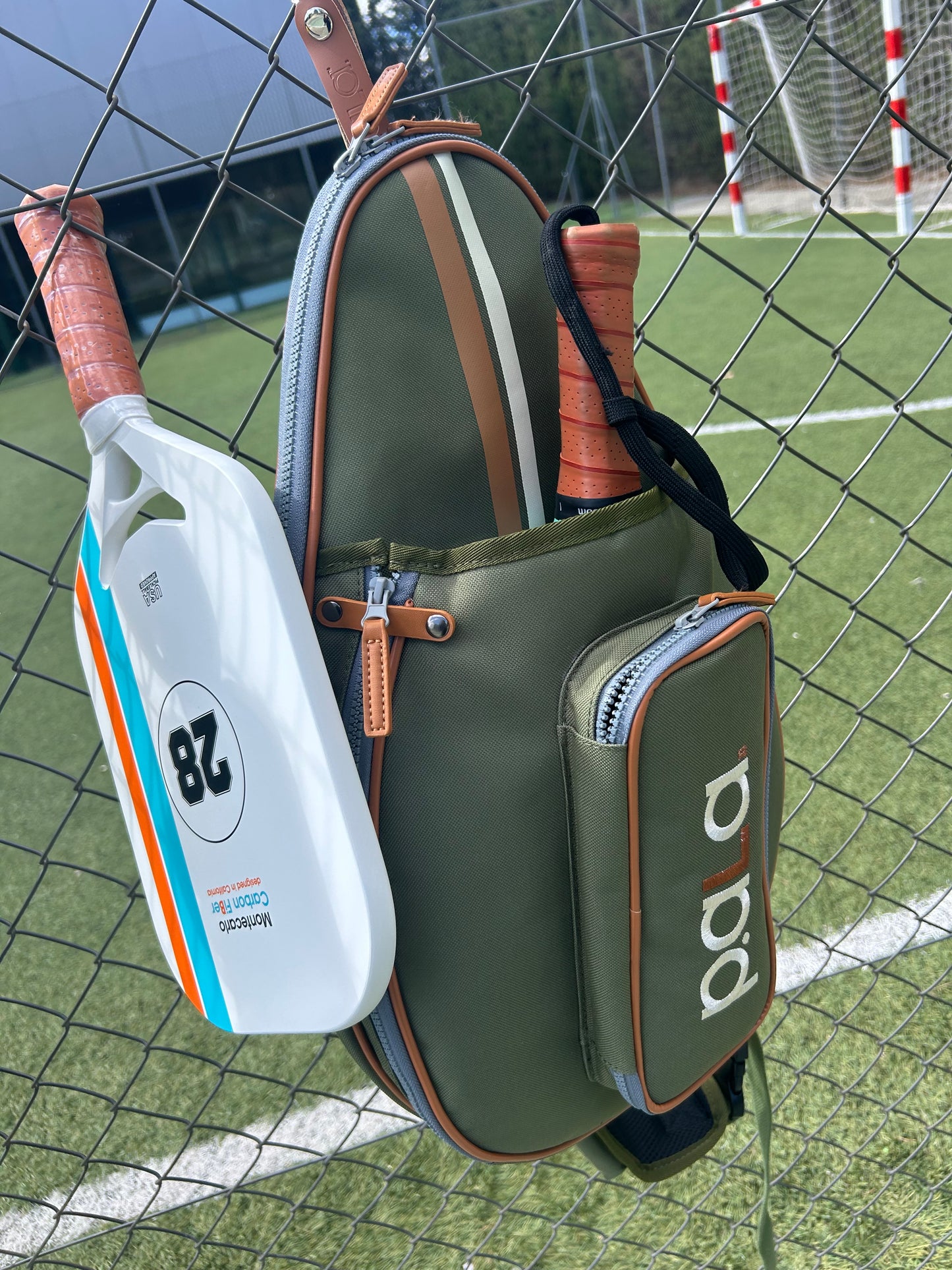 set of padel racket and padel bag p.ala